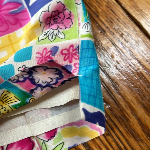 Silkland brand 100% silk tropical print lined ankle pants.  Size 12. - Picture 11 of 13